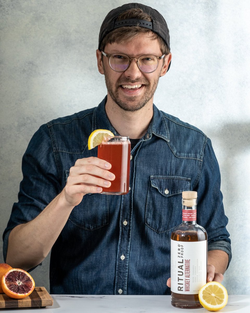 ritualzeroproof's tweet photo. When @highproofpreacher says your Whiskey Alternative holds up to it's spirited counterparts in a great cocktail... you listen ๐
Do you have a favorite combo with our Whiskey Alternative? Letโs hear it below โฌ๏ธ
#WhiskeyGram #Whiskey #WhiskeyCocktail #RitualZeroProof # https://t.co/Kx6DslzuX2