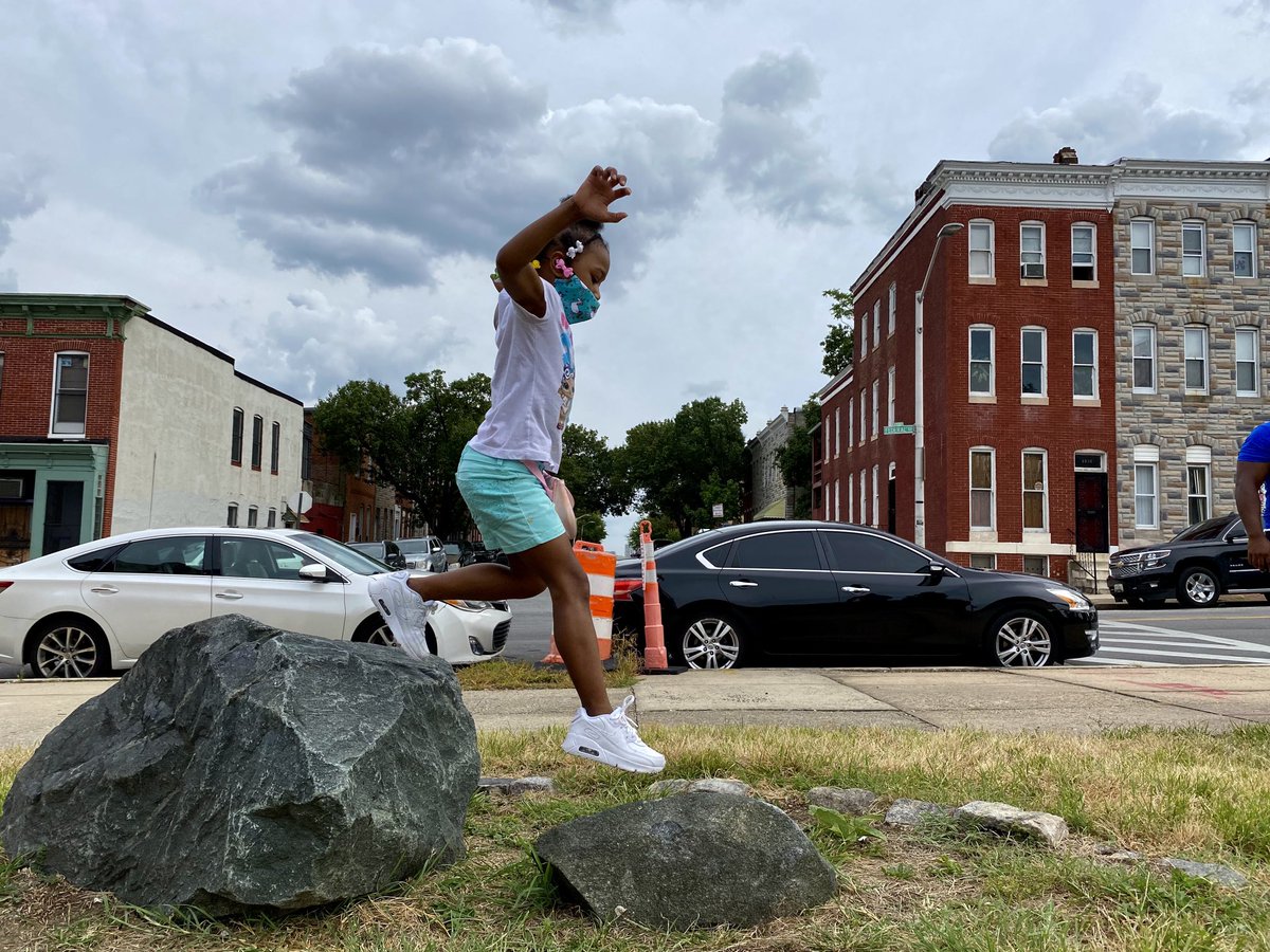 BaltCouncil's tweet photo. Next #NationalNightOut stop: Council President ⁦@Nick_Mosby⁩ visits the People’s Association of Oliver Community for more community spirit.  #Unity #CityCouncil #PoliceCommunityPartnership #Bmore https://t.co/GlDpUE9B7a