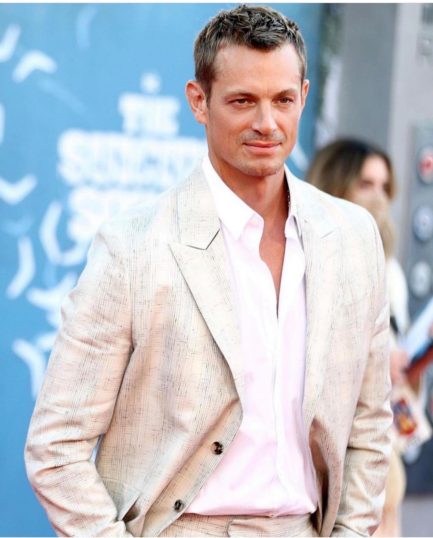 Joel Kinnaman лицо