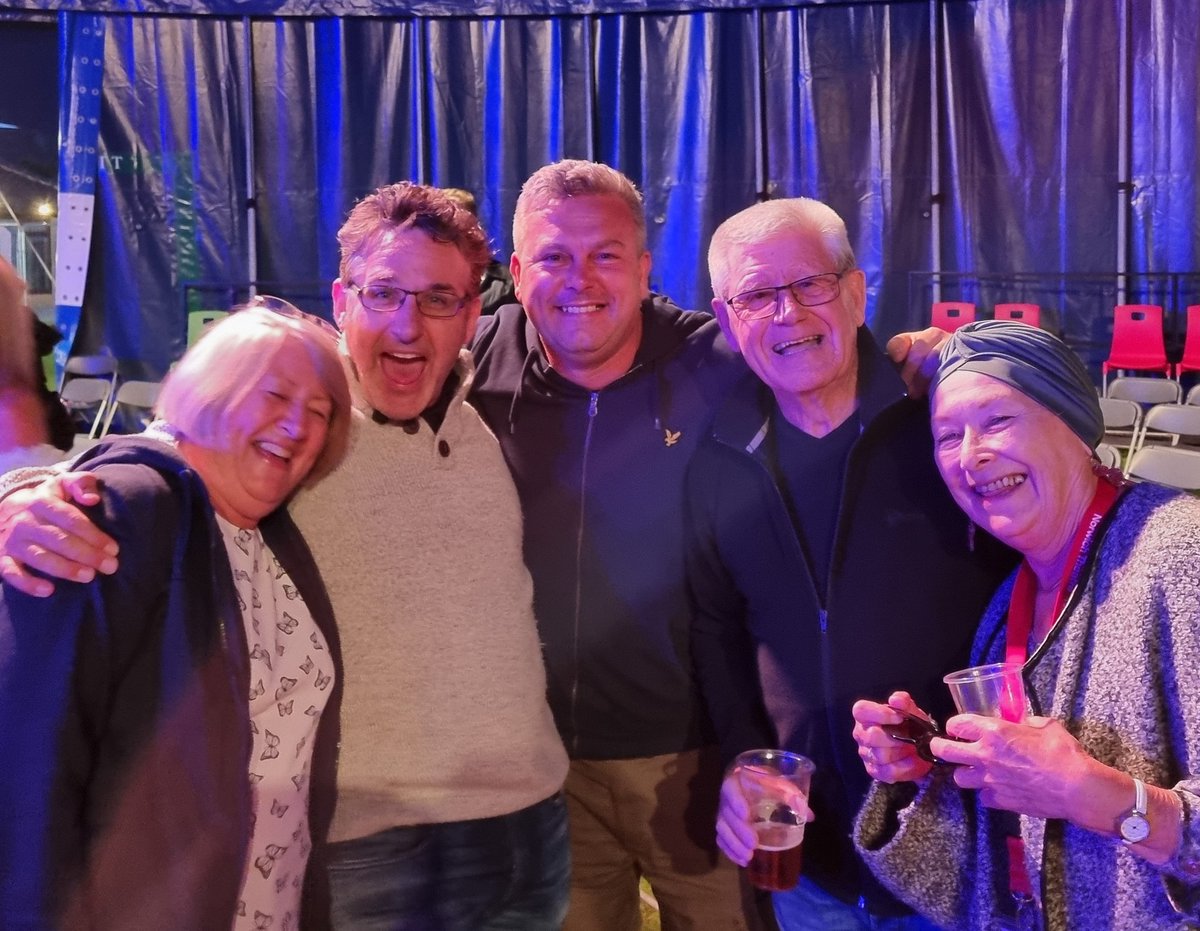 AnnaWarnes's tweet photo. Cracking night, thank you @TomStadeComic for making our faces ache, excellent set up provided by @norwichplay &amp; @TheatreRNorwich #brianakahenry https://t.co/b4OkdHsgFK