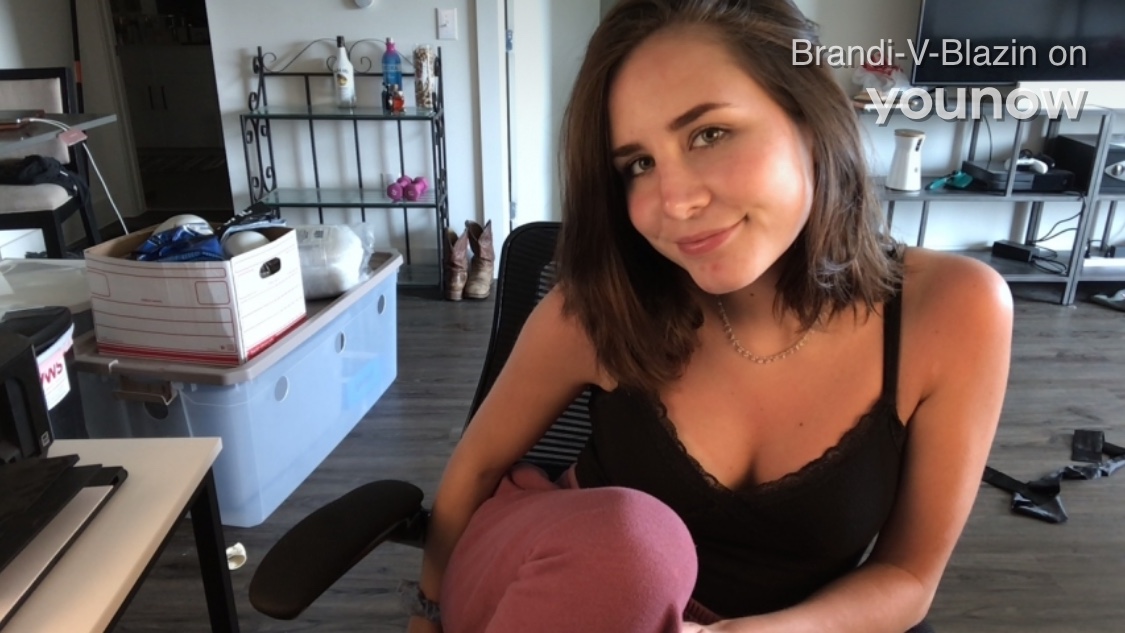 🔴 LIVE <a href="/Brandi_V_Blazin/">🔥🌵Brandi-V-Blazin🌵🔥</a> on #YouNow watch.younow.com/llOD?pid=Share…