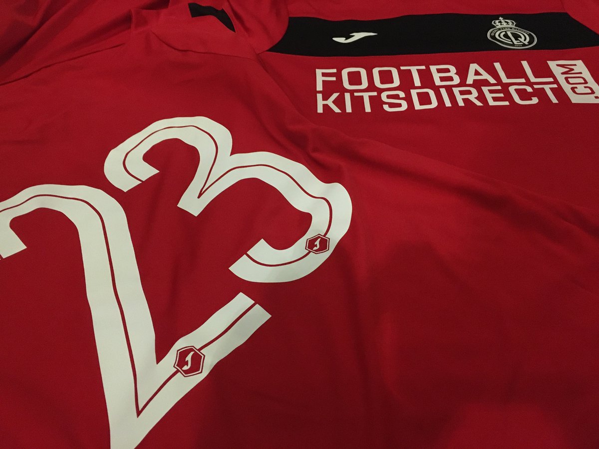 OfficialFCQPR's tweet photo. Big thanks to @FootballKitsBH for the new kits for our new under 9s 🤭👌🏽 https://t.co/xfU6XglIQI