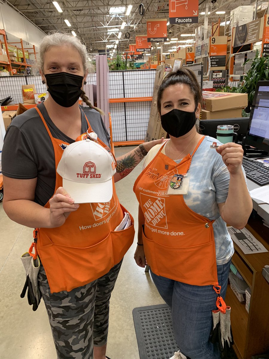 DanPacificNW's tweet photo. @HalesJeremy #140strong4009 @PaganoSells #sellashedgetahat Congratulations Emily for helping me sell a shed today through ESVS and Dawn for getting a PK! Albany 4009. https://t.co/TD4v4gBcZx