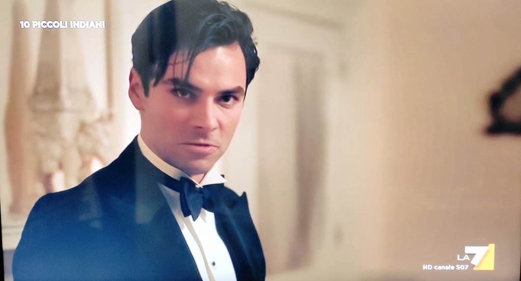WorldPeriod's tweet photo. #amwatching #AndThenThereWereNone #DieciPiccoliIndiani #AgathaChristie π
#PeriodDrama #Thriller #whodunit
#AidanTurner #DouglasBooth #TobyStephen #adaptations https://t.co/lLXJjWVSfm