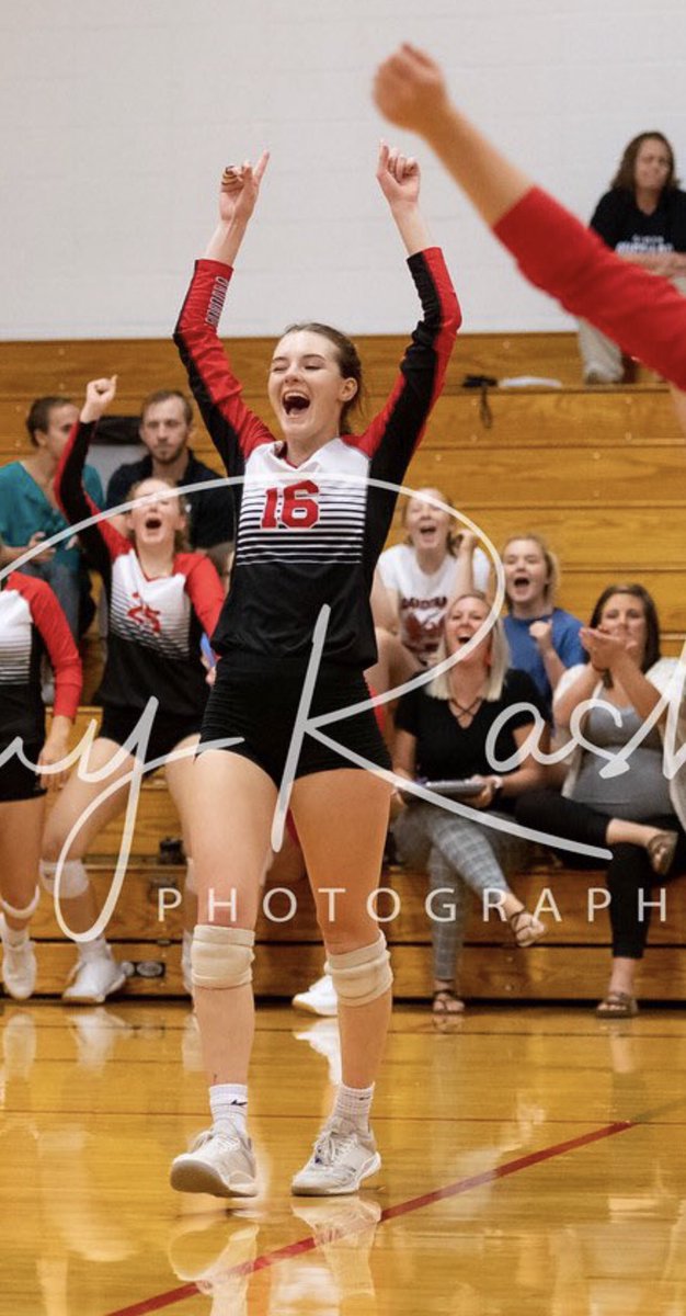 DTCardinals's tweet photo. The count down continues! There are Maddie Smith days until school kicks off! 16 days, and we’re as excited as Maddie is in this picture to see you! #TheCardinalWay https://t.co/1RT7Y96zjs