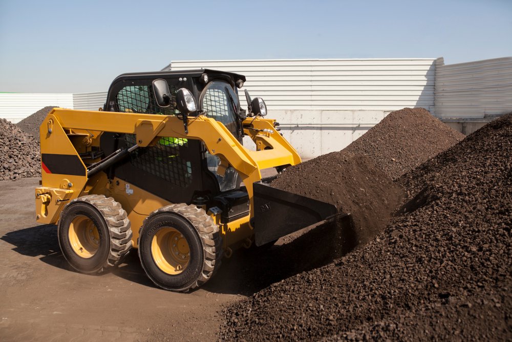 handyrents's tweet photo. Scaffolding, skid steer loaders, trailers and trenchers! You name it, we rent it. Visit https://t.co/iZgz1sNd2i for more info ⚠️ https://t.co/KTahY75FnY
