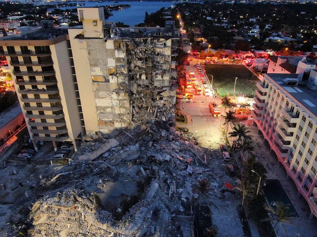 L5Arch's tweet image. Surf side tragedy. 😢 interested in a quick read? Take a look at this article on the structural damage of the condos in Florida: on.wsj.com/3AlvEhd

#level5architecture #akarchitects #txarchitects #structuraldamage #floridacondo