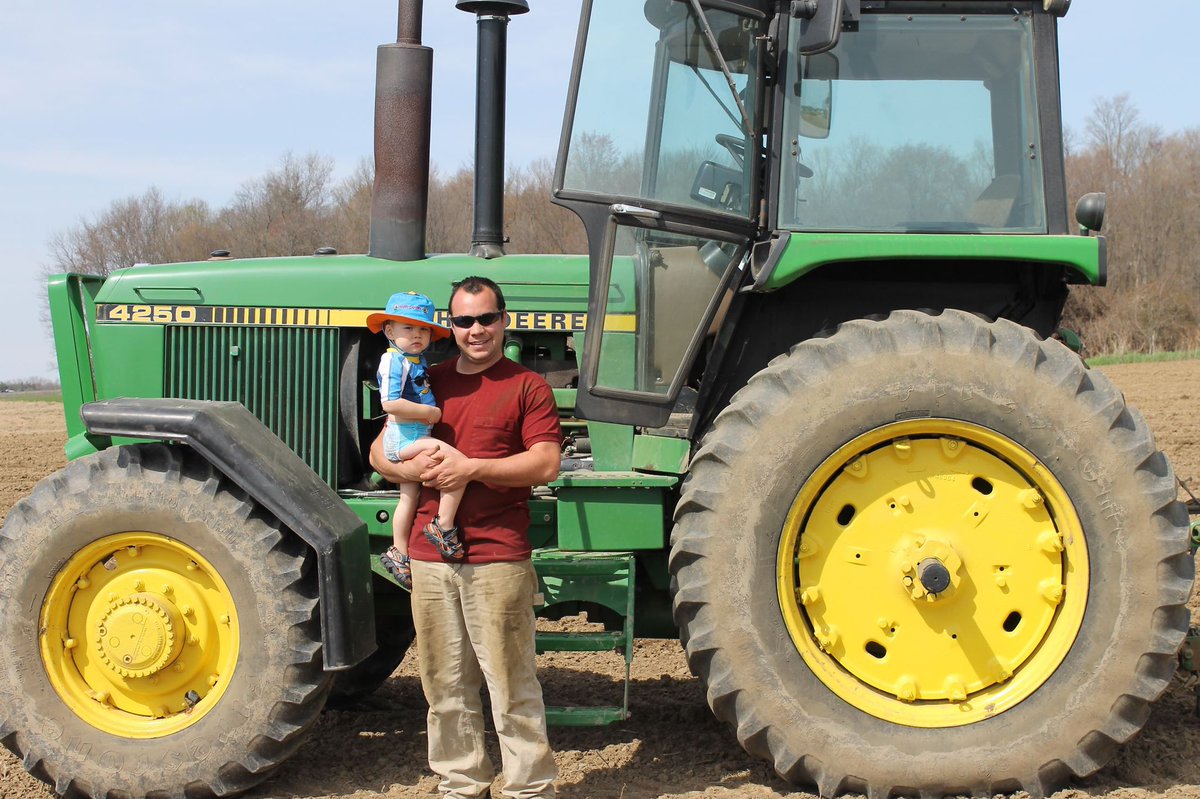HaleysElevator's tweet photo. #growcerealstrong @BASFAgSolutions https://t.co/G7F0JT3R9T
