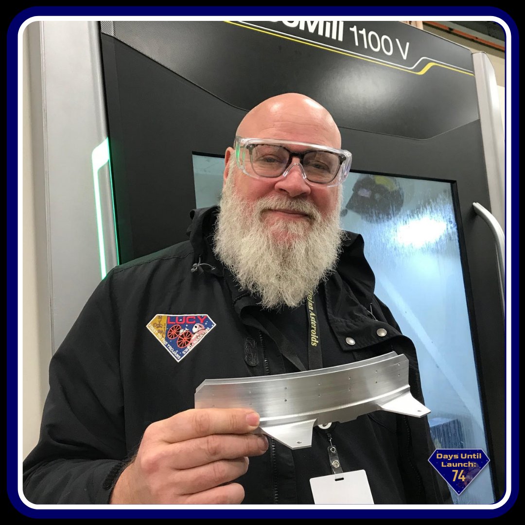 LucyMission's tweet photo. It took 4 years from the time NASA selected the #LucyMission as a concept study until the end of the design phase. Then it was time to cut metal! Here PI Hal Levison holds one of the first pieces of the #LucySpacecraft!

See the mission timeline here: https://t.co/bBU1gtXXPc https://t.co/STDoJGefR2