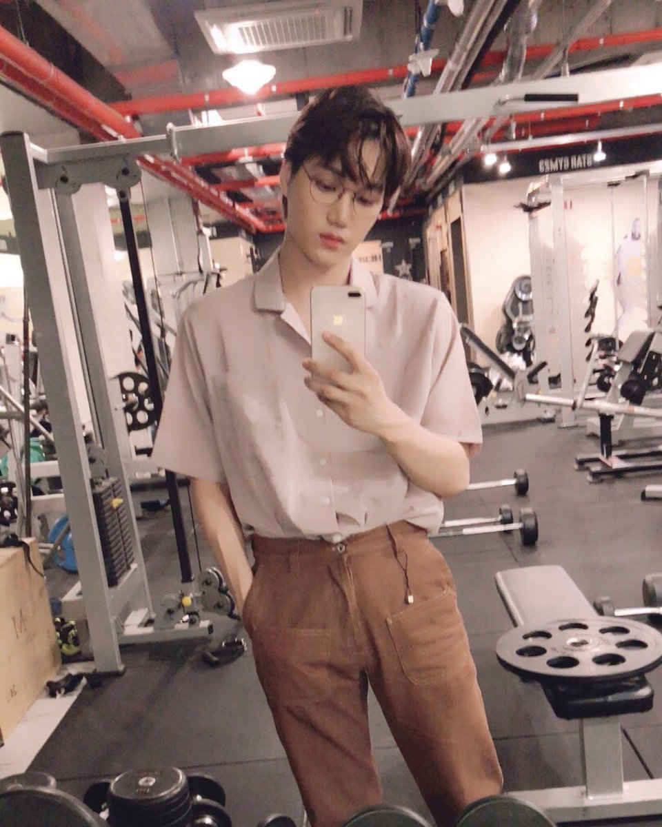 DakruoM_twt's tweet photo. [#NETVOR🚀] Quiero también recomendarles uno de los mejores álbums que he escuchado en estos días, los invito a conocer REVEAL, el albúm que me tiene enamorado pero en especial una de sus canciones por lo que me declaro #TeamSalty https://t.co/ZEX2IkVule