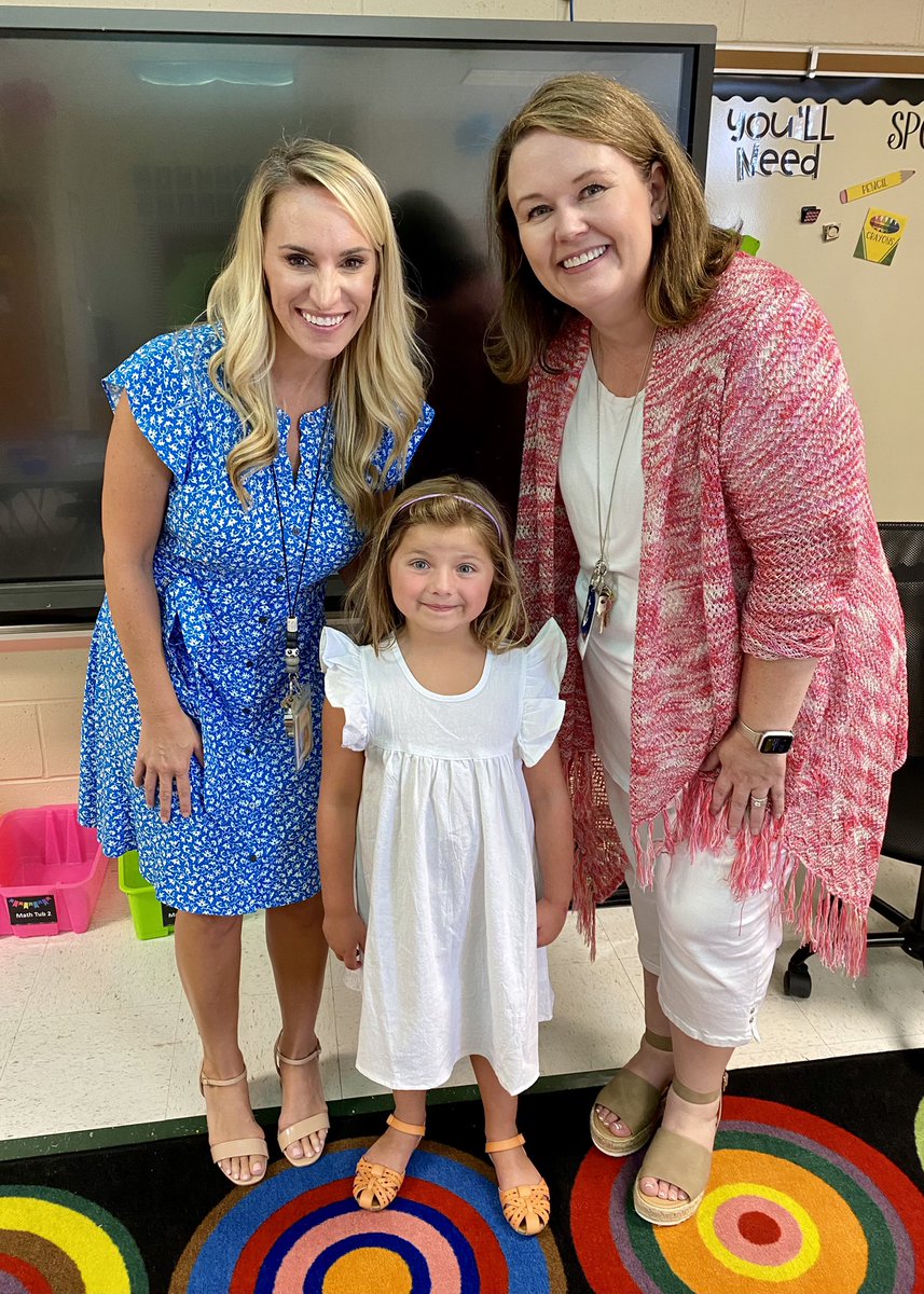 She’s ready for you <a href="/MattElementary/">Matt Elementary</a> ⚓️ Go be great, my brave girl!