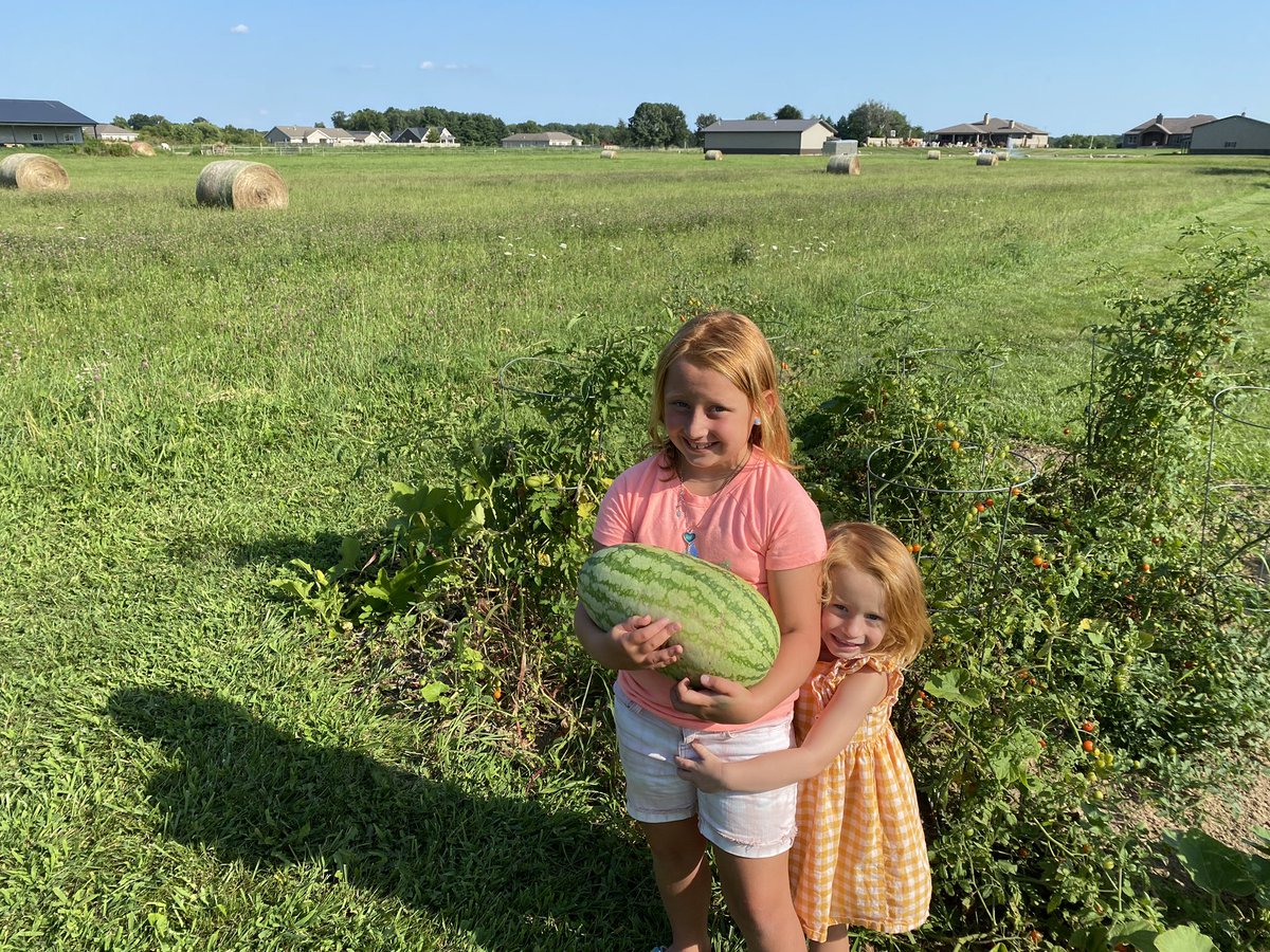 jcfultz's tweet image. Anderson is proud of her harvest on #NationalWatermelonDay!