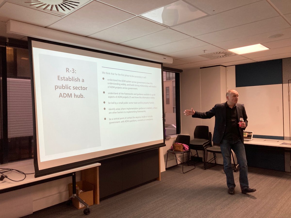 Over the last few months the Digital Council has held networking sessions to share the findings of our ADM report. Here you can see Colin Gavaghan presenting one of our core recommendations - the creation of an ADM hub. Read our other recommendations here: ow.ly/SUCi50FJPgm