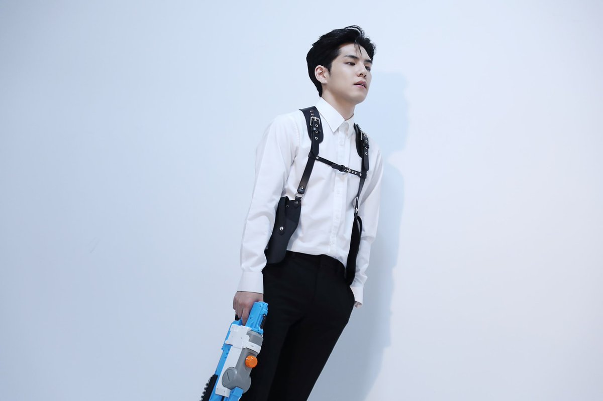 WonpilChile's tweet photo. [ OFICIAL | 21.07.30 ] #Wonpil en el detrás de escena del concierto BEYOND LIVE de #DAY6 (Even of Day).

Cr. Naver

#DAY6 #데이식스
#Even_of_Day #WONPIL
#Right_Through_Me
#뚫고_지나가요 🐼 https://t.co/kFlAgudTsh