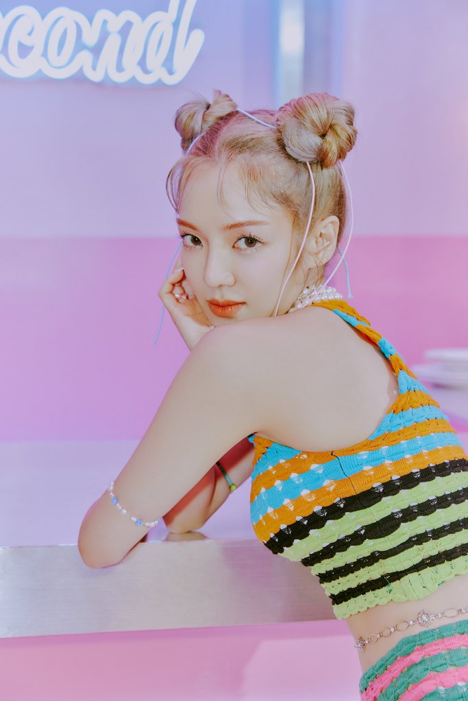 snsd_4everr's tweet photo. 효연 (HYO) Single [Second] (FT. BIBI) 🔥🔥🔥
🎧 2021.08.09. 6PM KST 

#효연 #HYO #Second
#소녀시대 #GirlsGeneration #HYOYEON #BIBI #GirlsGeneration #snsdhyoyeon #hyoyeonkim #hyoyeon_gg #snsd #hyoyeoncomeback #hyoyeonsecond https://t.co/lmwekSUlwe