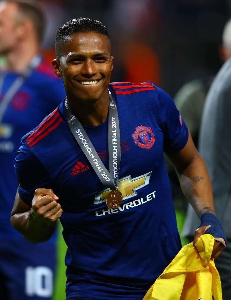 Happy 36th birthday, Antonio Valencia! 