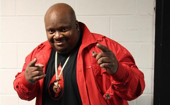 KennyVee23's tweet photo. Pray for Jazz aka "Fat nigga from Dru Hill" he aint deserve that random slug tonight 🤣🤣🤣 #VERZUZ https://t.co/RX8w4umDN0