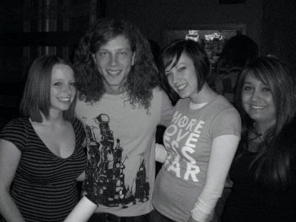 KRodx0's tweet photo. @maydayparade met you guys in 2008 in Pittsburgh and attended the 10 year reunion tour at stage AE! How bout some meet n greets at the four chords musical festival in Washington pa??❤️ https://t.co/Zf582cFPLb