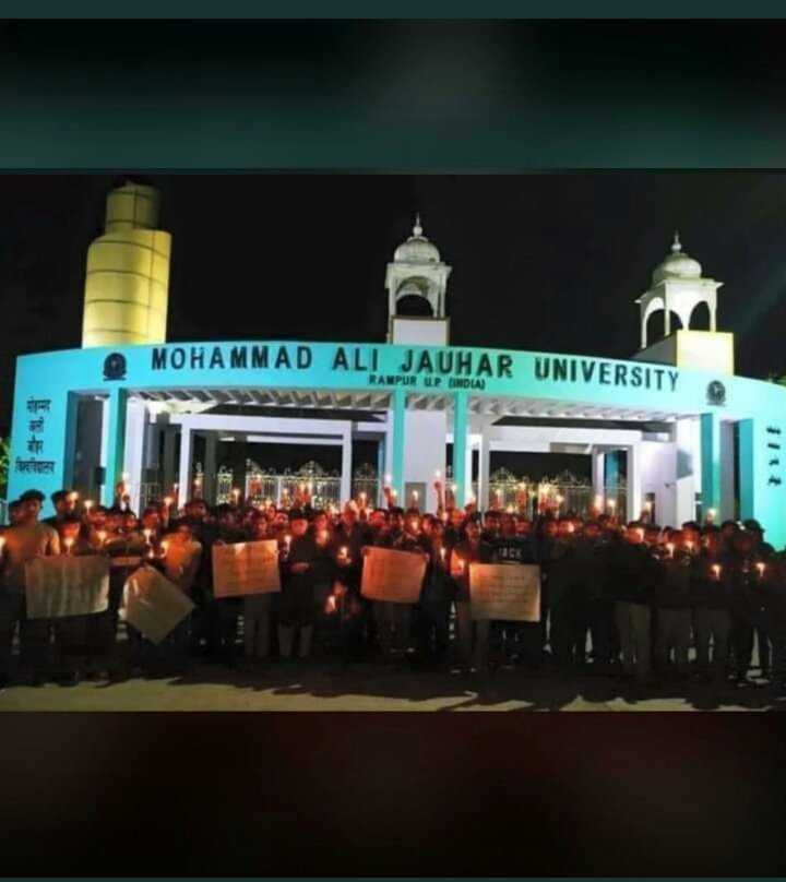 Aariz_shahab's tweet photo. @AamiraZaara @shanu_sab @aimim_national बिलासुबा वो हमें इल्म की दुनिया से गाफिल करना चाहते है।
ये एक यूनवर्सिटी नही  बल्की इसे शुरूवात कह सकते है।
#saveJuharUniversity https://t.co/x2o7MSAbuC