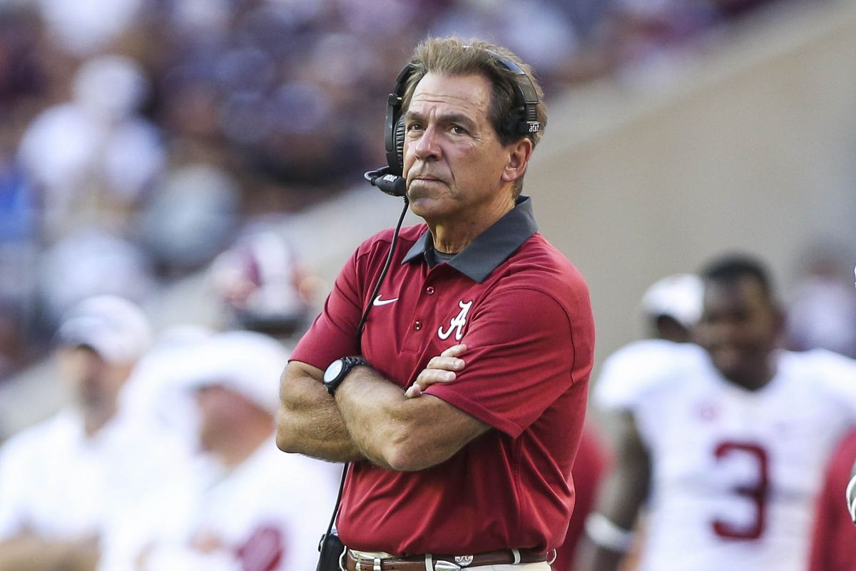 goldmedalmind's tweet photo. "When you're climbing a mountain, you look up. You never look back. Complacency is something that everyone who has any kind of success must challenge themselves to overcome."
—Nick Saban #TheChampionsMind 🏆 https://t.co/yrU5fOtVDE https://t.co/JxqRcg7I2U
