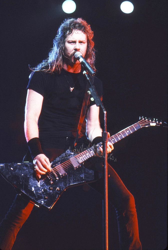Happy Birthday James Hetfield! What is your favorite Metallica moment?     