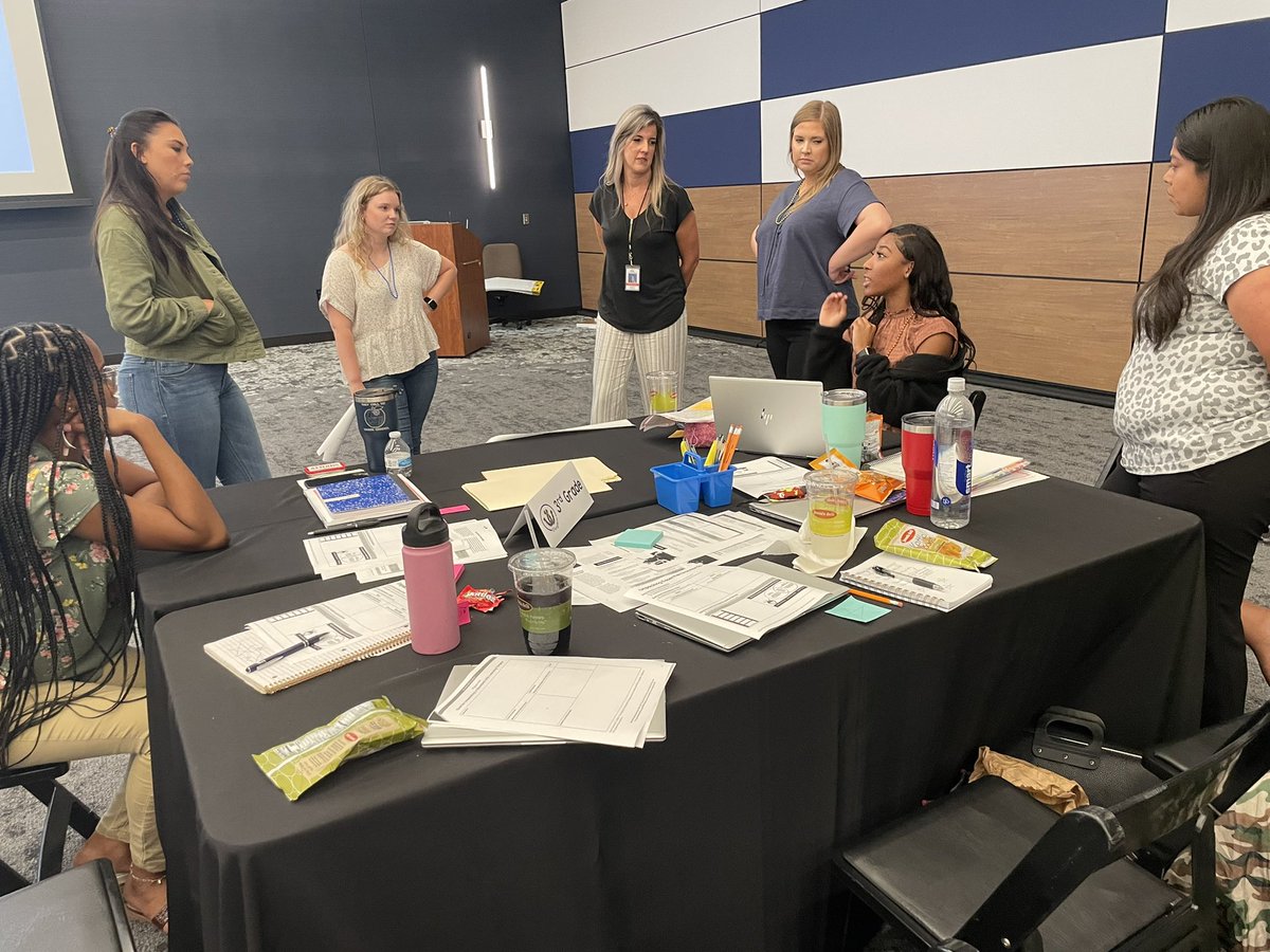 SheffieldElem's tweet photo. Our Sheffield teachers had a great day of learning today! Thank you to our wonderful speakers for their great presentations and our teachers for engaging in meaningful work to make sure each Sheffield Wrangler has every opportunity to be successful #WhereLearningistheExpectation https://t.co/jOeVL2GfuQ