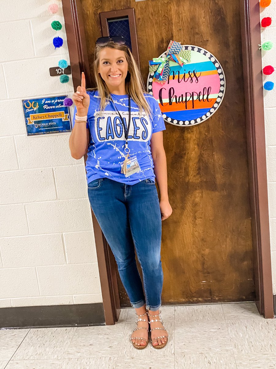 Kchappellfarm's tweet photo. Back to school night: ✅
Up next: First day of school 💙 https://t.co/XmghISCKBc