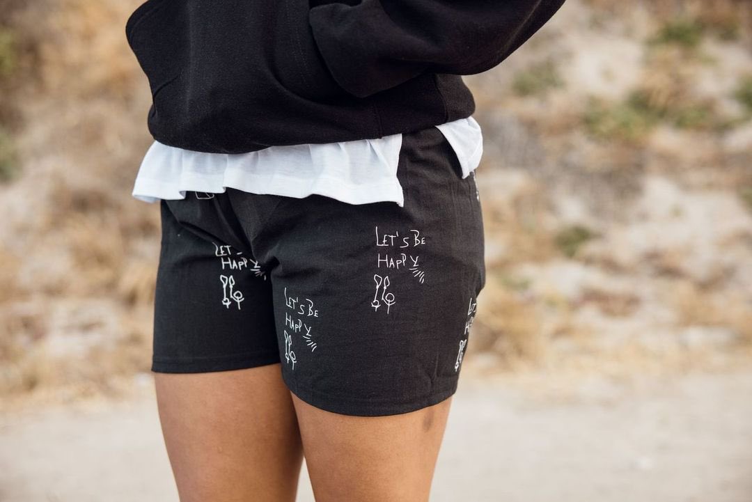 scottalnproject's tweet photo. last remaining items of #SS21 are now on sale on our site. Up to 50% off!
https://t.co/sNR1iViFZ4 https://t.co/qYCK2uFhwr