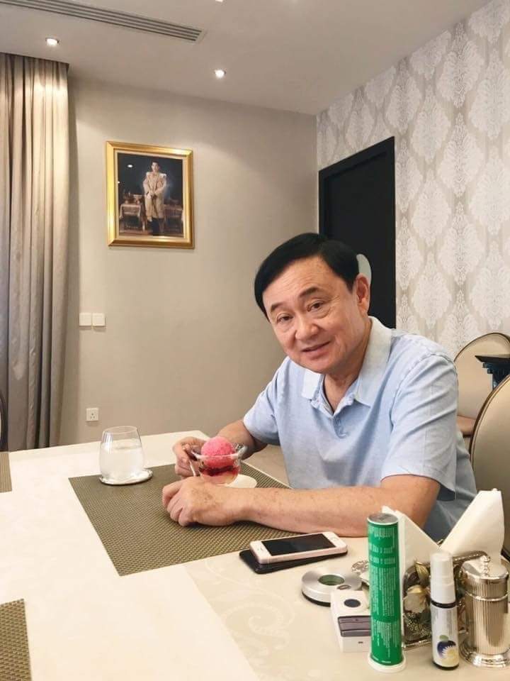 เซนหนี tweet media