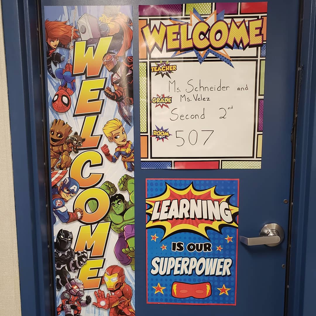 CapAmericaTeach's tweet photo. After more than a year, I'm finally having a full class back tomorrow. I'm super nervous, but also really excited. This super hero teacher's Avengers are ready to assemble! Wish me luck!! #teacherlife🍎 #newschoolyear #captainamericateacher https://t.co/E9sEQ8Dmev