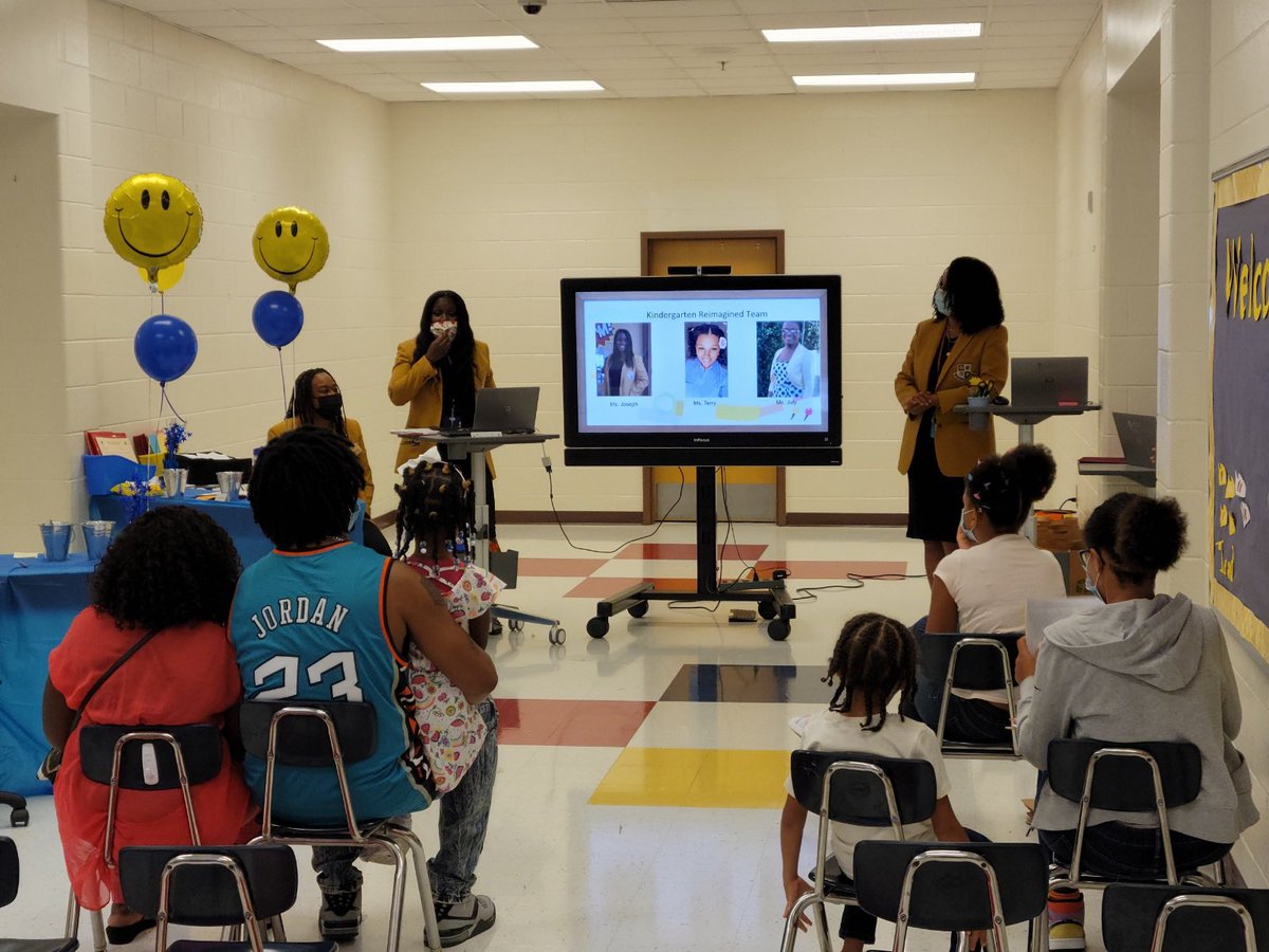GilbertAilia's tweet photo. CJH Welcomes parents to Kindergarten Reimagined during Open House! Ready for a great year! @PrincipalCJHES @CJHicksElem https://t.co/BqJdLAaUIZ