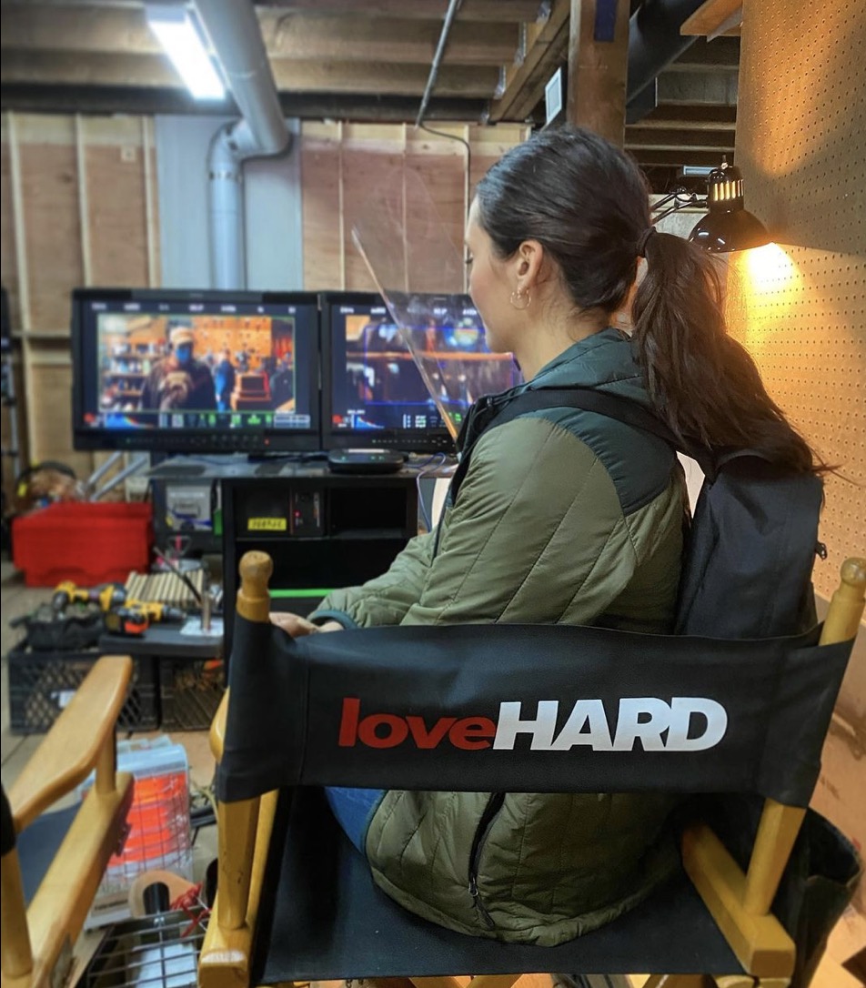 comfortdobrev's tweet photo. I'm so excited to watch nina dobrev in love hard https://t.co/Dw4htfhF50