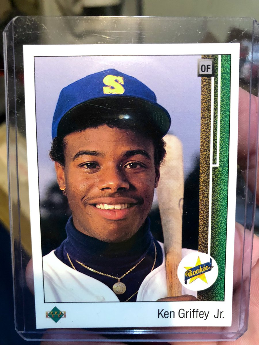 MarinersCards's tweet photo. Got a good deal on a hand collated set of 1989 Upper Deck on eBay.
I was pleasantly surprised with the condition of the holy grail.
#TheKid #BadPicture #CardsOfTheDay https://t.co/tILPQfFteu
