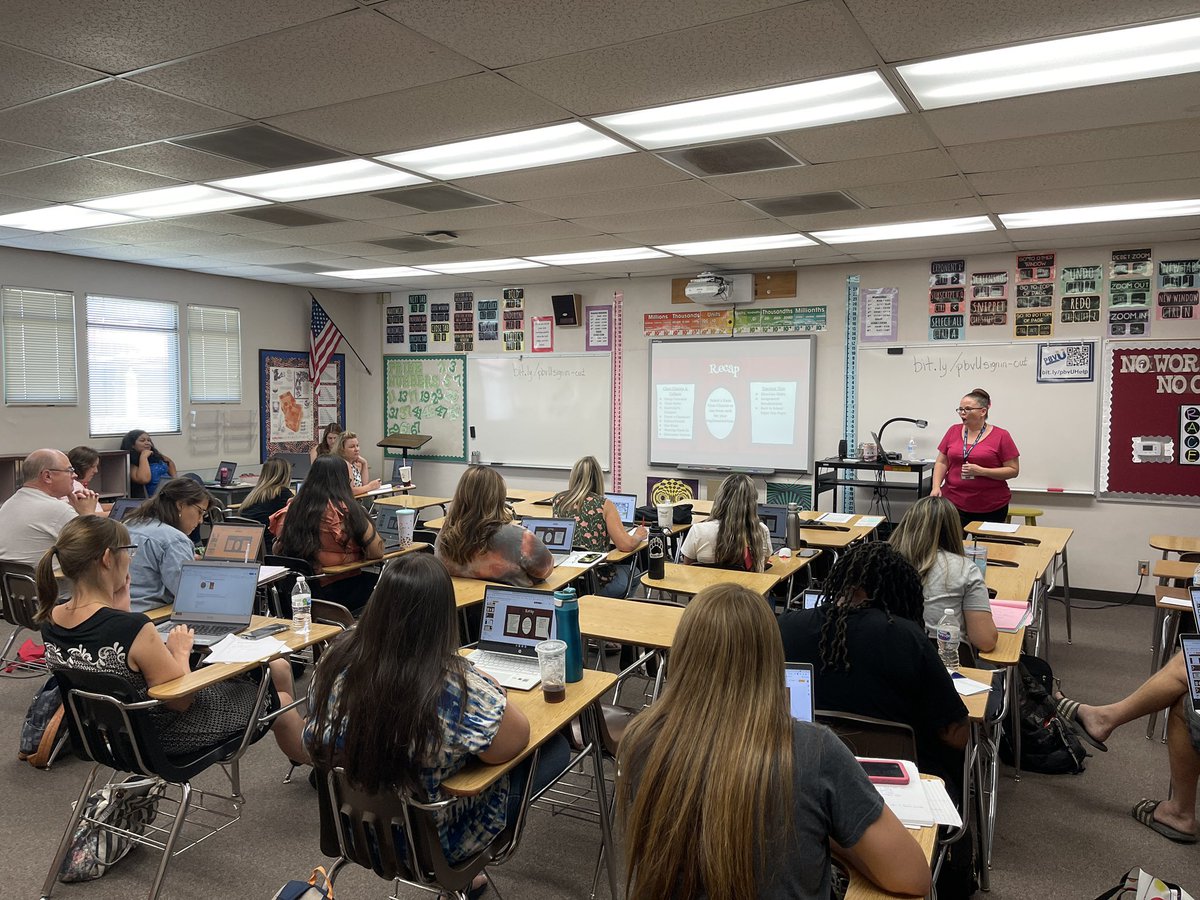 Thanks to @SarahCScribbles for instructing her second #pbvU course of the week Magical Class: Building Class Culture & Routines and to the #pbvusd teachers who joined her today for a great day of learning.