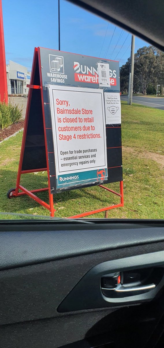 colcrosbie's tweet photo. @PerrettReport @JulianBurnside This is Victoria's Bunnings during the lockdown...its not rocket science. People can do click and collect so it's not a 'lockdown' more an alternative opening, plus stops alot of unnecessary purchasing 🤣🤣
#VicLockdown #KickDeltaToTheKerb #IStandWithDan #COVID19nsw #GoHardGoFast https://t.co/LkkX0kB4Rz