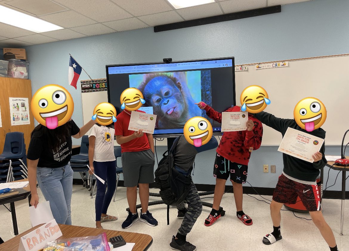 MrsKsMathClass's tweet image. “Mrs. Koenig, can we take our class picture with a baby orangutan in the background?” 🤣🐒 #MiddleSchool 

I am so proud of all the hard work that these students put in this summer! They will accomplish great things!