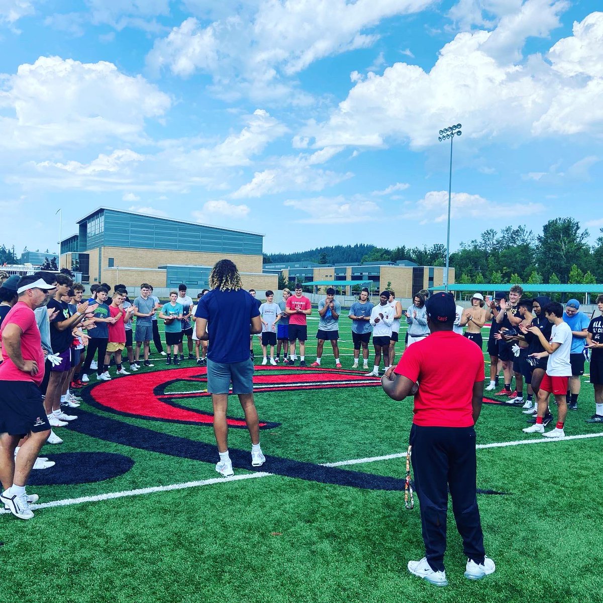coachholan's tweet photo. Big thanks to @KingCole_Turner Clackamas Alumnus, for coming and hanging out and chatting with our team. #CavsCountry #ThreeClaps https://t.co/yv9Ej8uthD