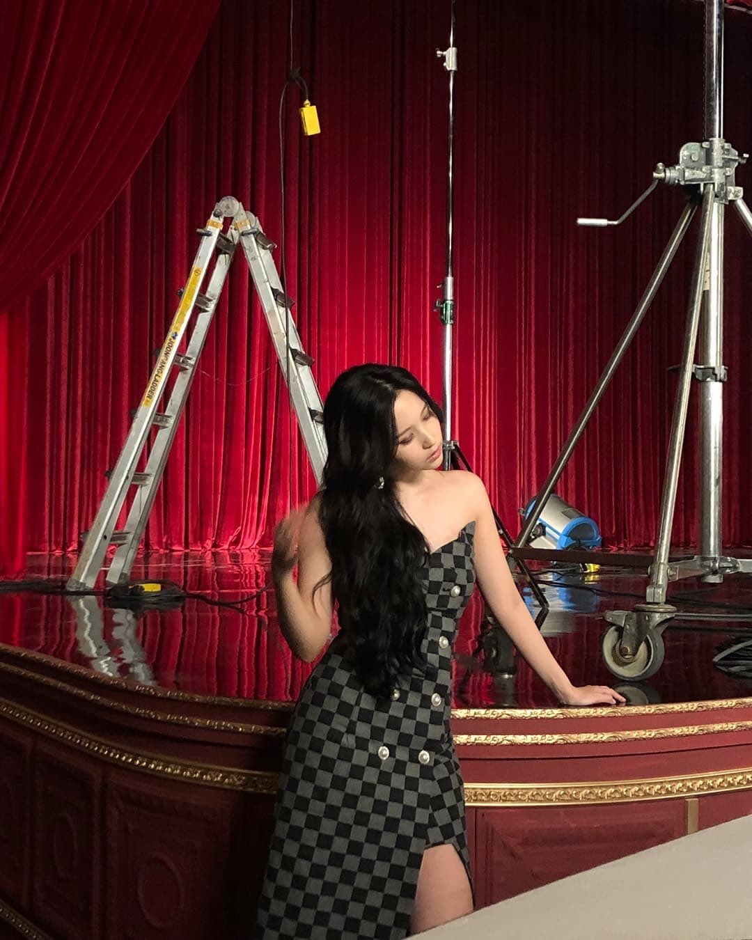 E76giawVIAEYt3B?format=jpg&name=large