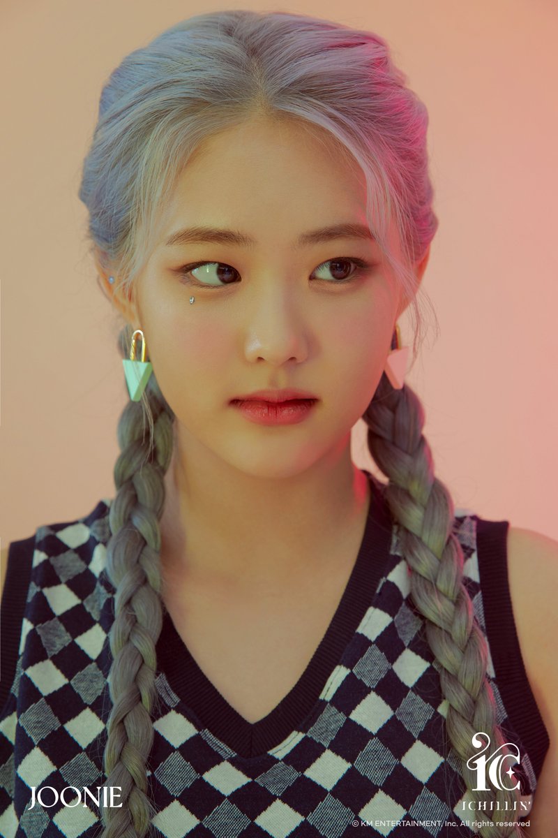 PROFILE PHOTO : JOONIE

ICHILLIN’ 아이칠린
#ICHILLIN #아이칠린 #JOONIE #주니