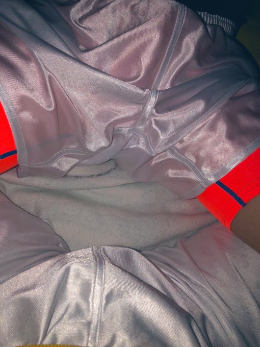 ユニイチャ風景〜  かたいちん○がスパッツの中で張り詰めてるのエロい  #ユニイチャ　#サカユニ　#お相手募集 https://t.co/hmEwQZ39Jr<a href="/tag/%E3%83%A6%E3%83%8B%E3%82%A4%E3%83%81%E3%83%A3"class="tags">#ユニイチャ</a><a href="/tag/%E3%82%B5%E3%82%AB%E3%83%A6%E3%83%8B"class="tags">#サカユニ</a><a href="/tag/%E3%81%8A%E7%9B%B8%E6%89%8B%E5%8B%9F%E9%9B%86"class="tags">#お相手募集</a>