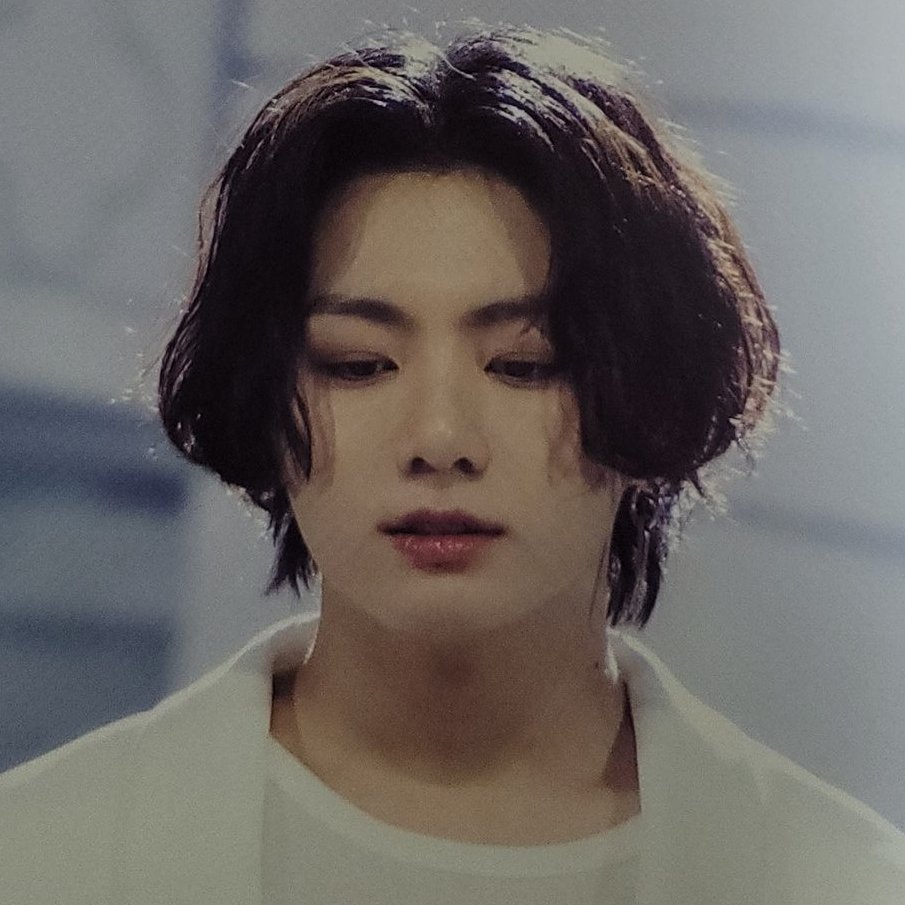 hourly doll koo tweet media