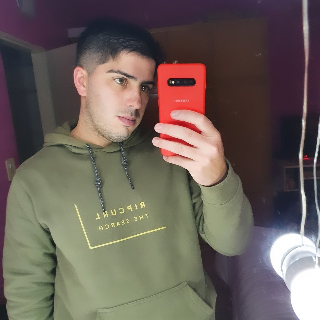 CrucenoconY's tweet photo. #NuevaFotoDePerfil https://t.co/iJT0yDEVai