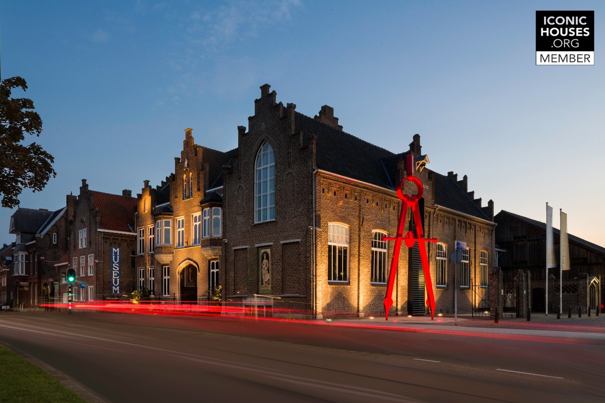 Nieuws ‘Iconic House’ roermond.nl/nieuws/iconic_…
Het voormalige woonhuis van #PierreCuypers sluit aan bij namen als #Fallingwater van #FrankLloydWright, het #RietveldSchröderHuis en #CasaMilà van #AntoniGaudí   #architectuur #architect #cuypershuis #iconichouses #inlimburg #roermond