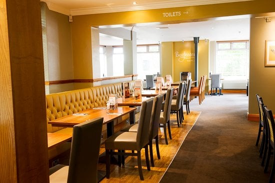 *GIVEAWAY!* 

Tag someone who is hardworking and/or currently going through a difficult time who you think deserves a free one-night stay at the Premier Inn in Carleton. Breakfast included for 2 adults &amp; 2 children, 8th-9th of August 😀

Kindly donated by C. Keely. 

Share! 🥂📣