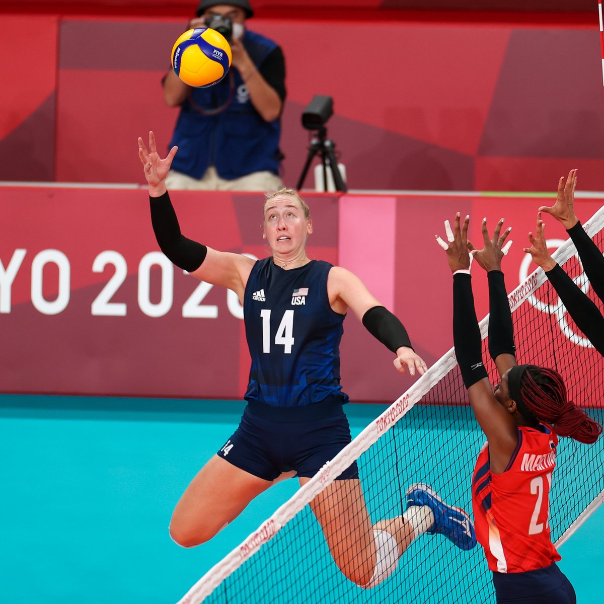 usavolleyball's tweet photo. ICYMI The U.S. Women's National Team is moving on to the semifinals at #Tokyo2020  after sweeping the Dominican Republic in Wednesday's quarterfinals.

Get the story at stats | https://t.co/C27FSyl1M3
#Volleyball 
#Olympics https://t.co/aBP65GbcXO
