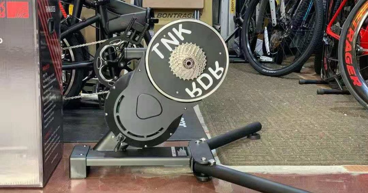thinkrider's tweet photo. Thinkrider X7pro4
Unique ”Y” shape, realistic riding feeling, reduce hard damage to the carbon fibre frame 
#Trainer #thinkriderx7 #thinkriderx7pro #thinkrider #thinkriderfitness #thinkriderofficial #thinkriderA5NEO #indoortraining #cycling #IndoorApp #IndoorSoftware #Cycling https://t.co/swU6zPakVk