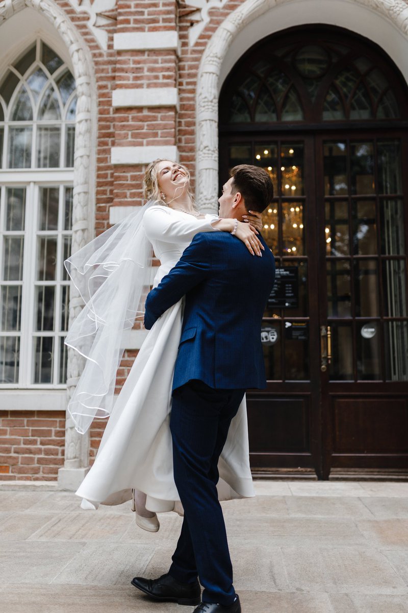 MoscowWedding's tweet photo. Друзья. Всё ещё свободна освободившаяся дата 07.08.2021г. Эту дату отдаю с 30% скидкой. Скидка составит на свадебную фотосъёмку от 6000 до 12000р. в зависимости от свадебного пакета.
Звоните/пишите +7(980)3000033
#свадьба #свадьбавмоскве #свадьбы… https://t.co/D12C5vJleN https://t.co/7HrruzmvsR