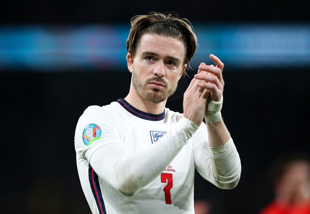 ActuFoot_'s tweet photo. 🔴 Jack Grealish se rend à Manchester aujourd’hui afin de signer son contrat avec City. ✍️

Il deviendra le joueur anglais le plus cher de l’histoire : 118 M€. 💰

(Daily Mail) https://t.co/miVZ22vbJ2 https://t.co/3XWmyHrTDE