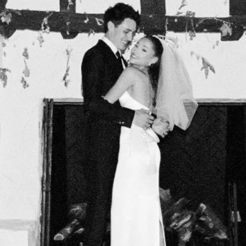 betheroff's tweet image. true love @ArianaGrande