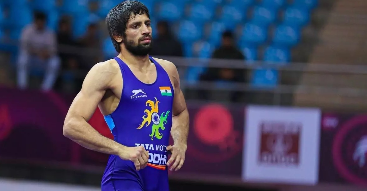 DDNewslive's tweet photo. Wrestler #RaviDahiya makes it to the final of Men's 57kg Freestyle #Wrestling competition at #Tokyo2020

 #Olympics  #Cheer4India https://t.co/rLRWYg0Lfl